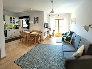 Byt POD JASIENIEM 01